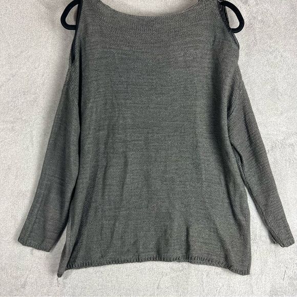 Daytrip Sweater womens medium charcoal gray cold shoulder open weave knit NWT - Picture 8 of 12